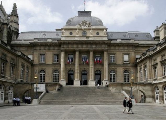 Quatre informations judiciaires sur la gestion de la crise en France