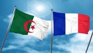 Algérie : « Ils ne sont grands que parce que nous sommes à genoux »