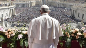 Le pape dénonce les violences faites aux femmes dans sa première messe de 2020