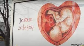 Un projet de loi d’initiative populaire veut interdire l’avortement en Pologne