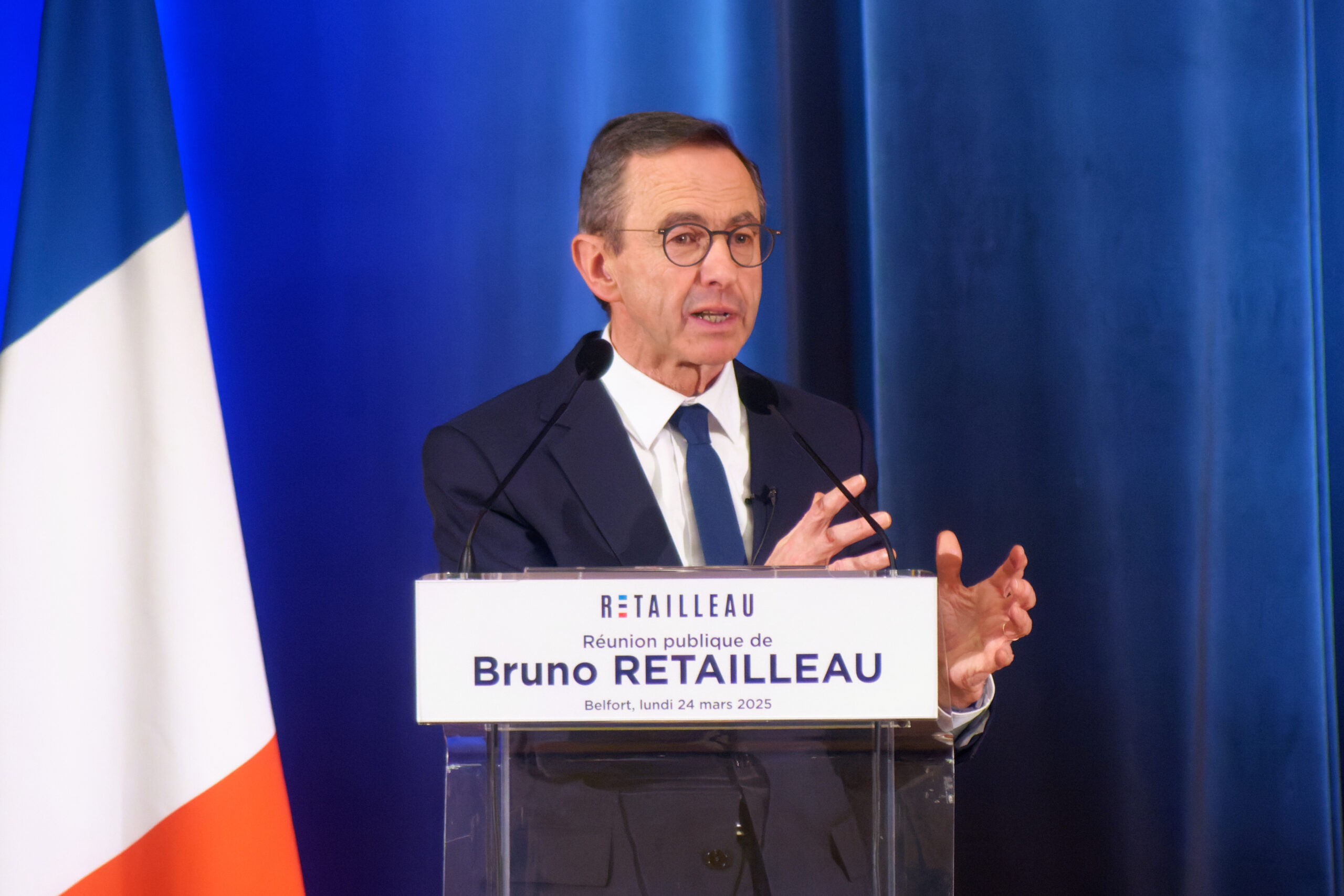 Réunion publique de Bruno Retailleau (ministre de l'intérieur), à la salle des fêtes de Belfort, le 24 mars 2025.