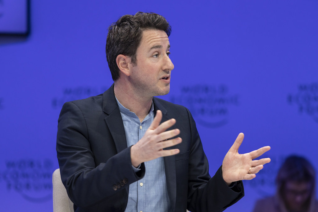 Zucman est financé par Soros