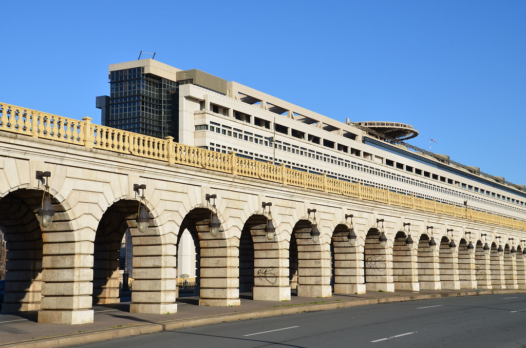 Agences de l’Etat : 3 supprimées sur 434 dans le budget 2026 !