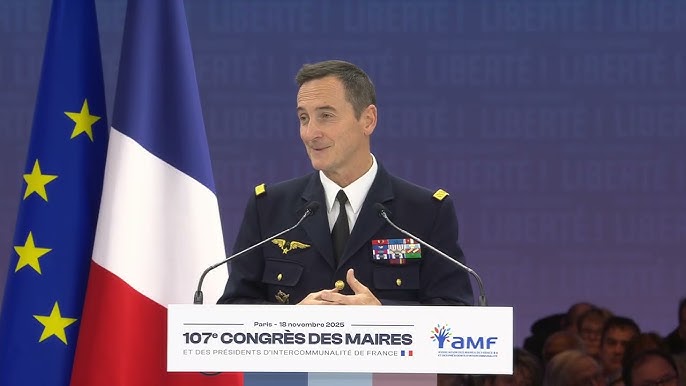 Menace russe : le chef d’État-major des armées demande aux maires de préparer la population aux futurs conflits